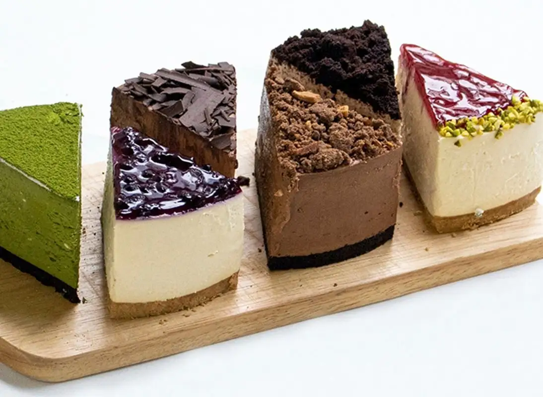 Assorted Cake Bundle (4 Slices)