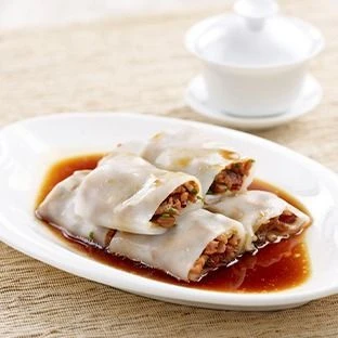 Steamed Rice Rolls with BBQ Pork Filling