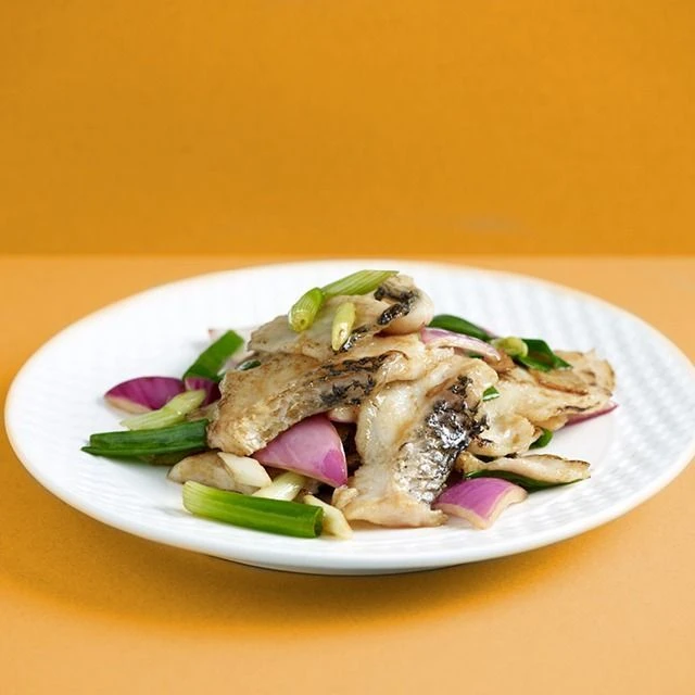 Stir-fried Sliced Fish with Ginger & Spring Onion