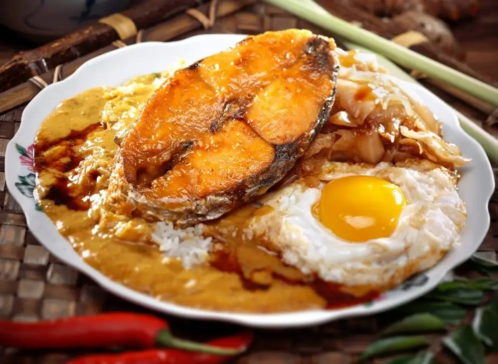 Fried Fish Curry Rice