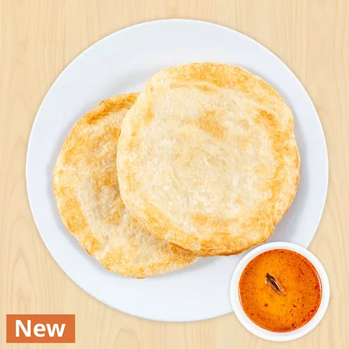 Local breakfast Prata with curry sauce (2pcs)