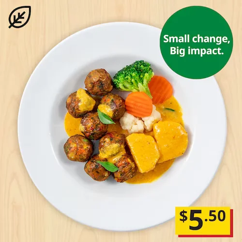 Vegetable balls with curry sauce