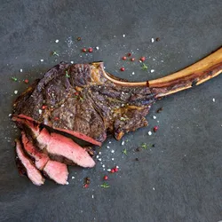 Tomahawk Steak with Beef Sauce (1.3kg) for 4 pax