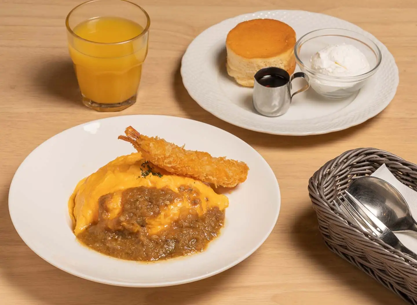 Junior Set D (Omu Curry with Ebi Fry)