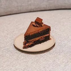 Lola's Chocolate Cake (Single Slice)