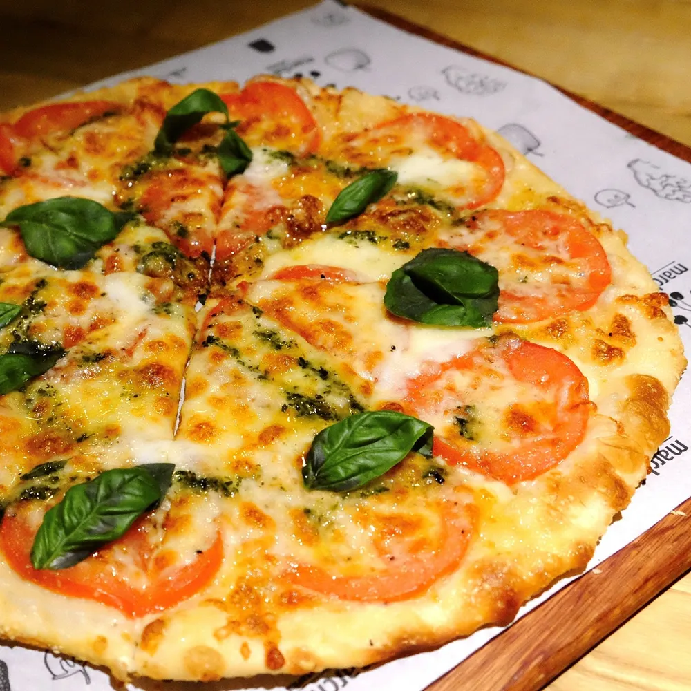 Margherita Pizza (Veg)