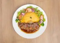 Omu Rice & Angus Beef Steak Plate with salad