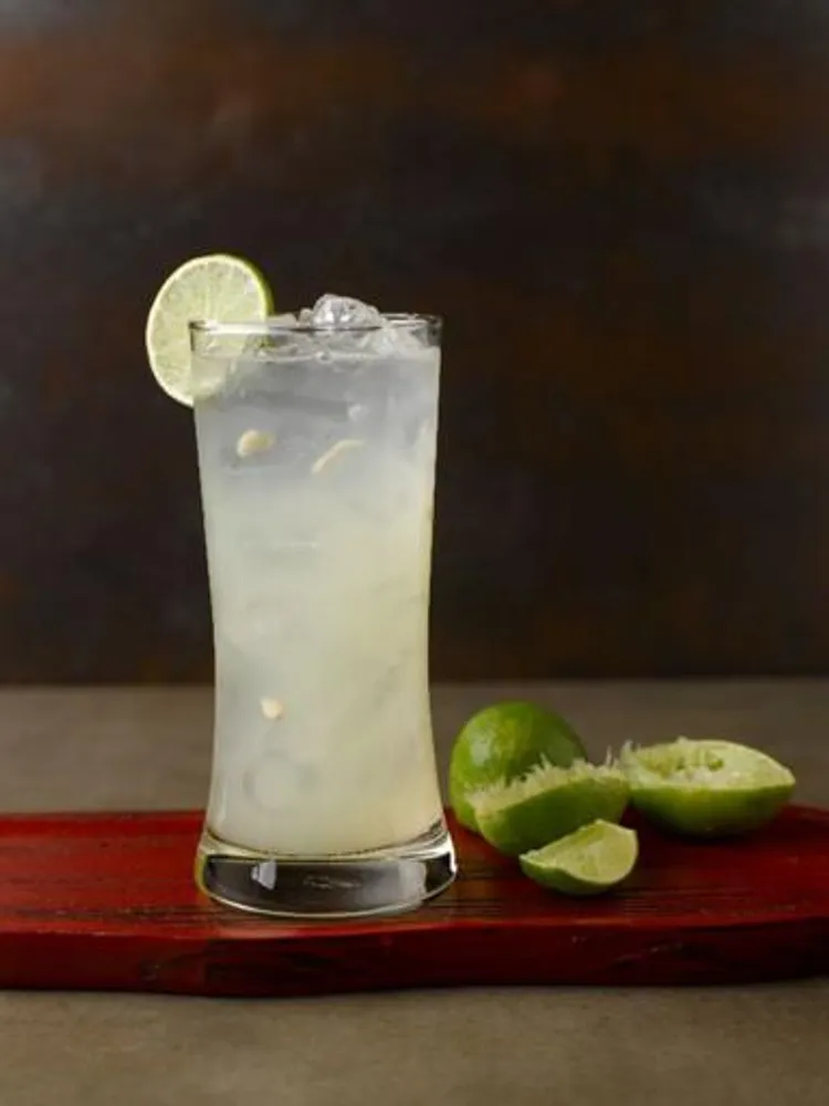 Fresh Iced Lime Juice