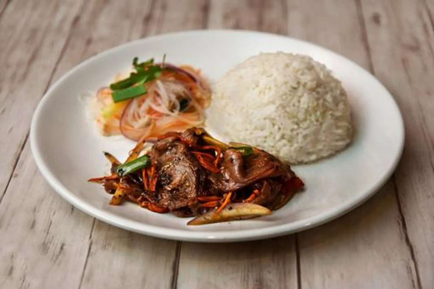 G2 Thai Garlic Black Pepper Beef with Rice