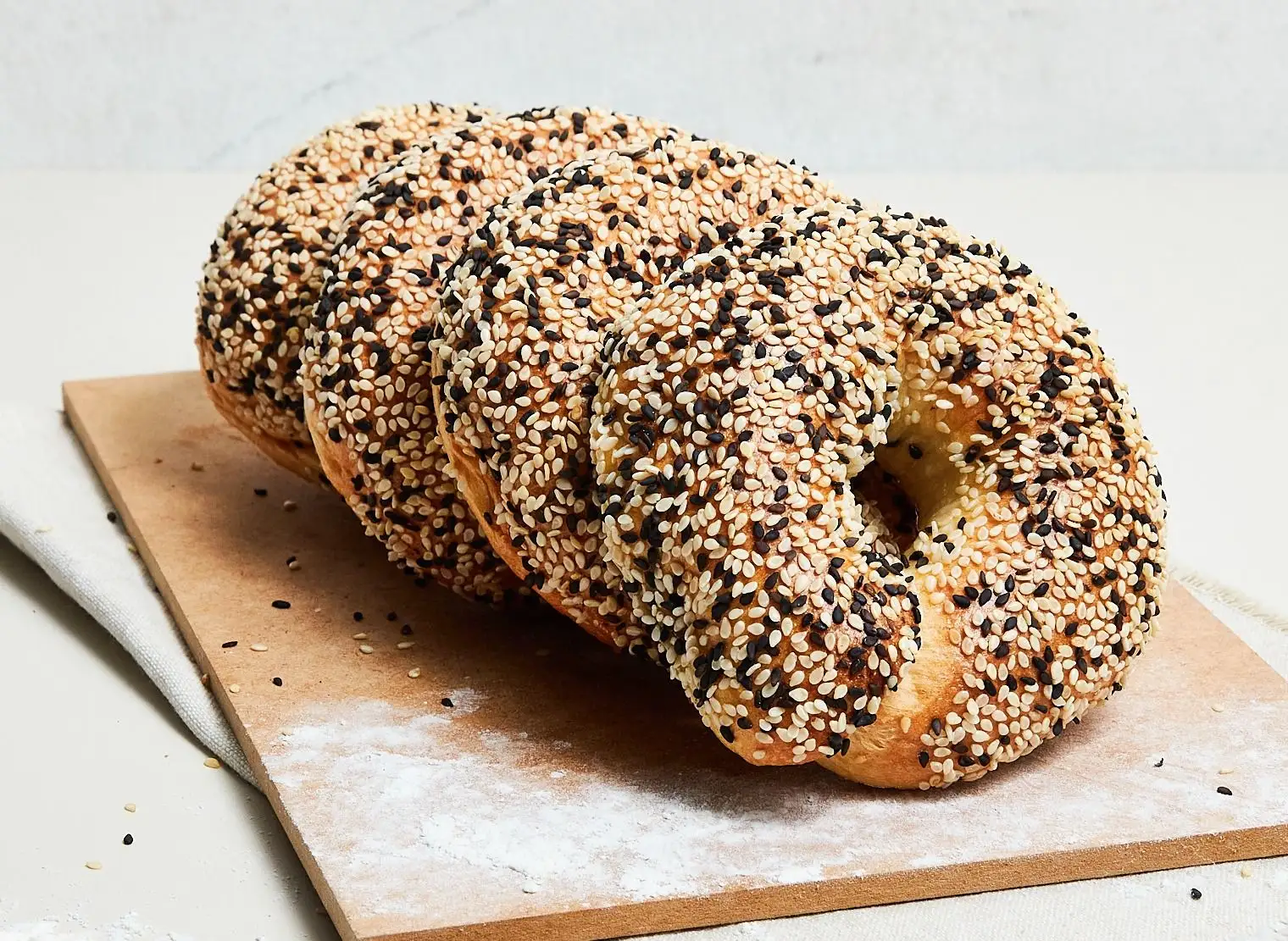 Sesame Bagel Bundle (2 Pcs)