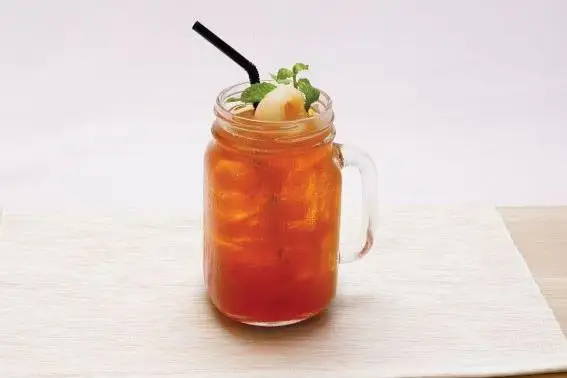 Lychee Iced Tea