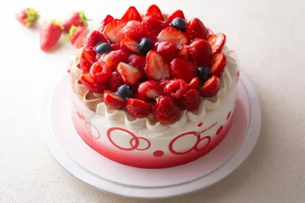 Special Strawberry Half & Half Whole Cake 18cm