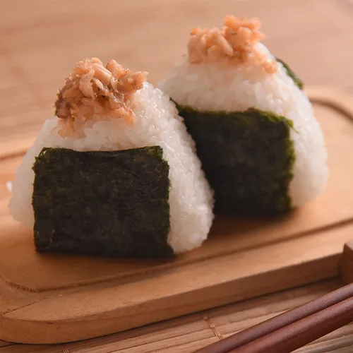 Salmon Onigiri